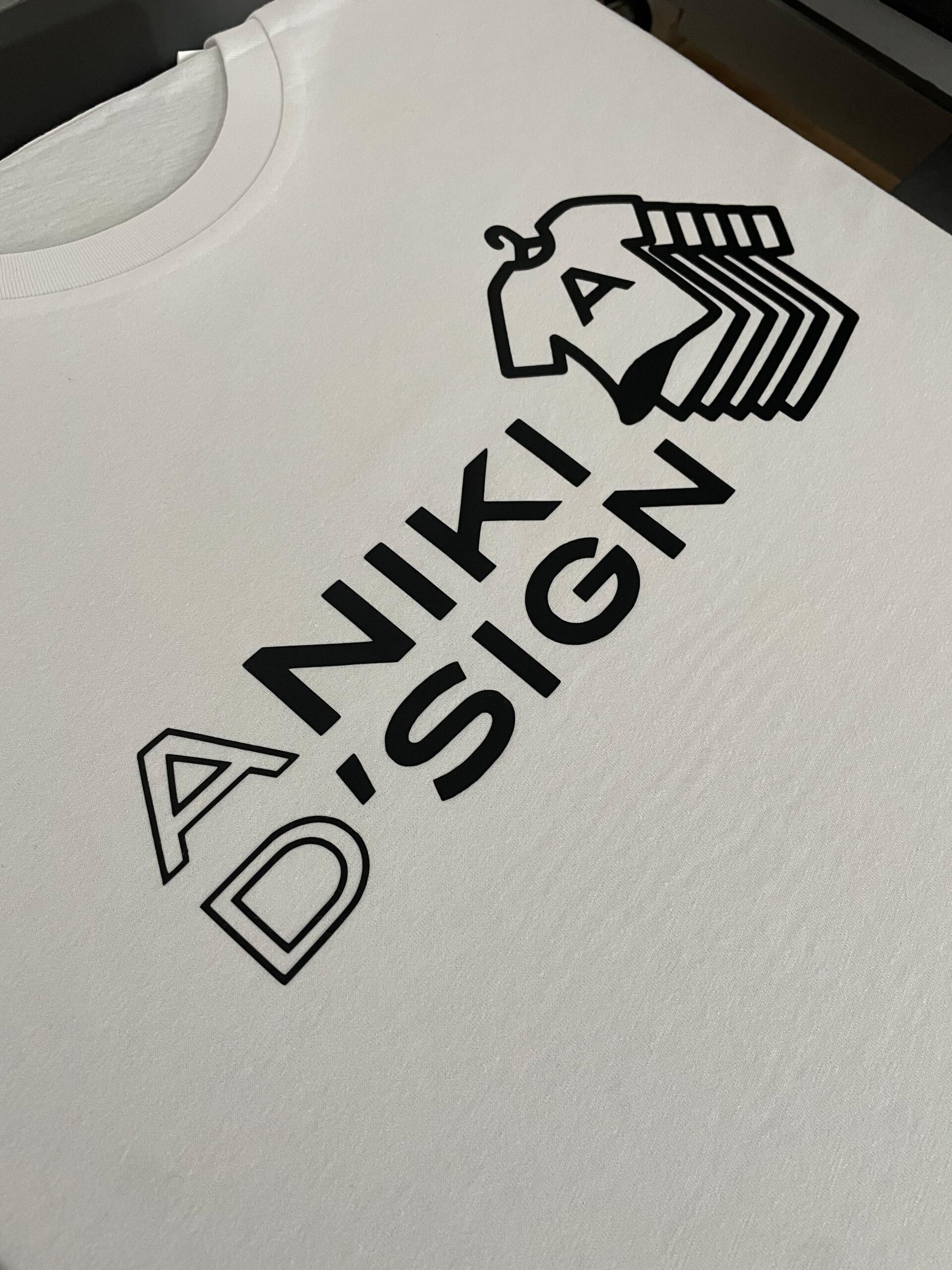 flex aniki